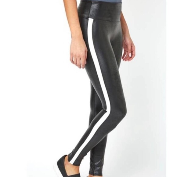 SPANX Pants - Spanx Leggings Faux Leather White Side Stripe Pull-on Black S